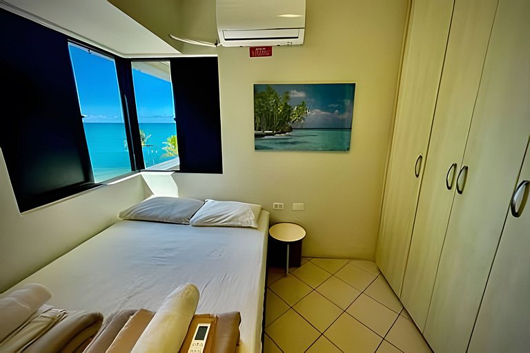 BEIRA MAR com vista incrível e conforto exclusivo