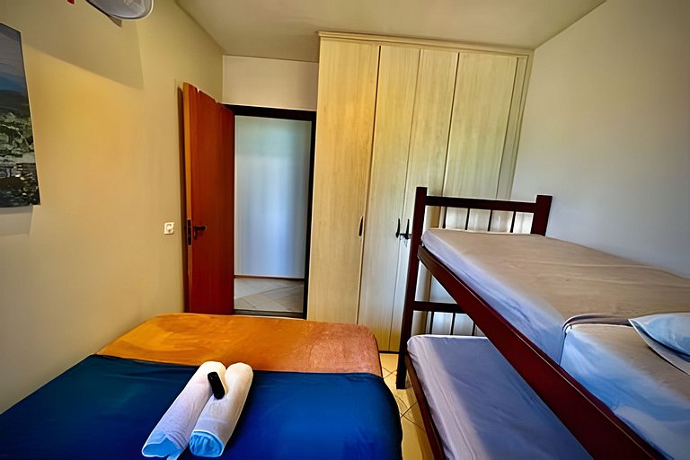 BEIRA MAR com vista incrível e conforto exclusivo