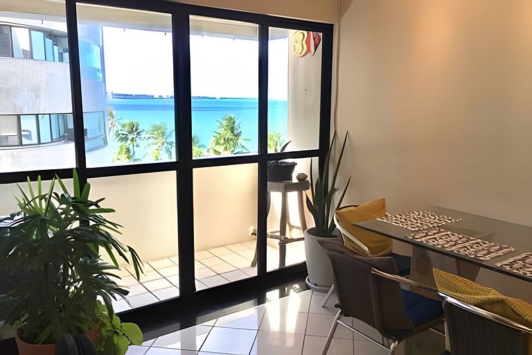BEIRA MAR com vista incrível e conforto exclusivo