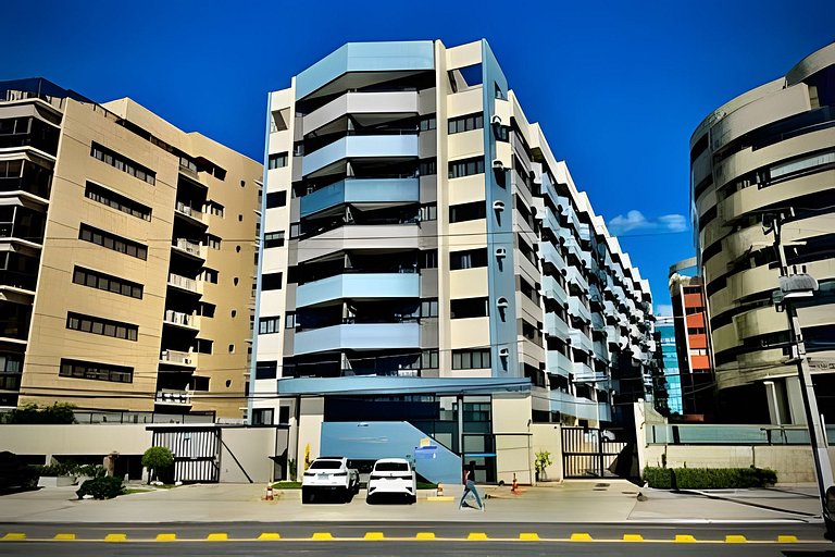 BEIRA MAR com vista incrível e conforto exclusivo